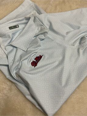 Genteal Men’s Light Blue Micro-Pattern Polo with Red Script Logo